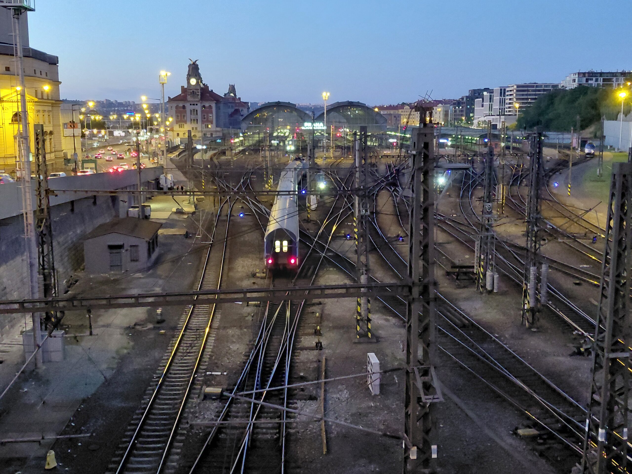 ταξίδι μέσα στη νύχτα